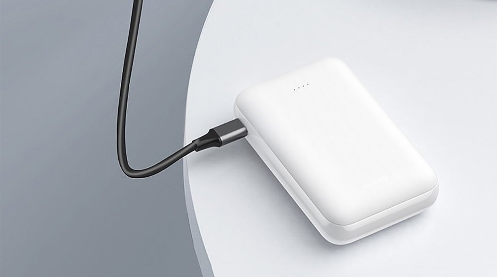 Powerbank BASEUS Mini JA 10000mAh ładowanie