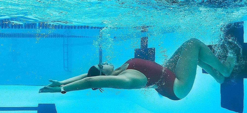 Zegarek sportowy GARMIN Swim 2 ćwiczenia