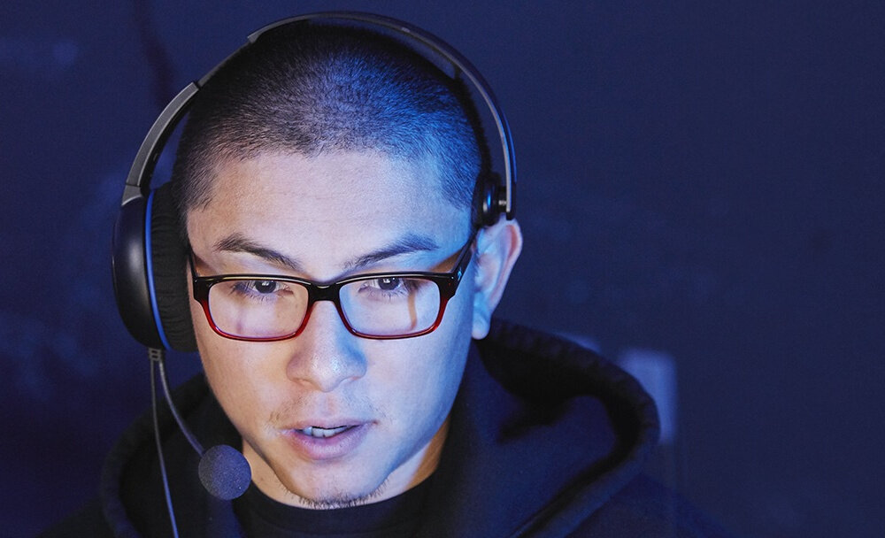 Słuchawki HYPERX Cloud Chat aktywna redukcja szumów