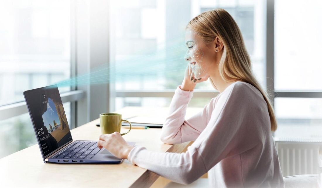 Laptop ASUS ZenBook 14 UX434 - kamera internetowa na podczerwień (IR) 