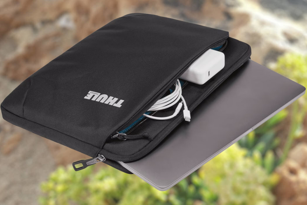 Etui do laptopa THULE Subterra Sleeve 13 cali Czarny ochorona bezpieczeństwo wymiary użytkowanie wytrzymałość odporność