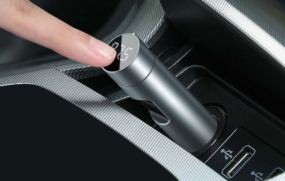 Transmiter FM BASEUS Column CCNLZ-0G obsługa sterowanie przyjazny użytkowanikom