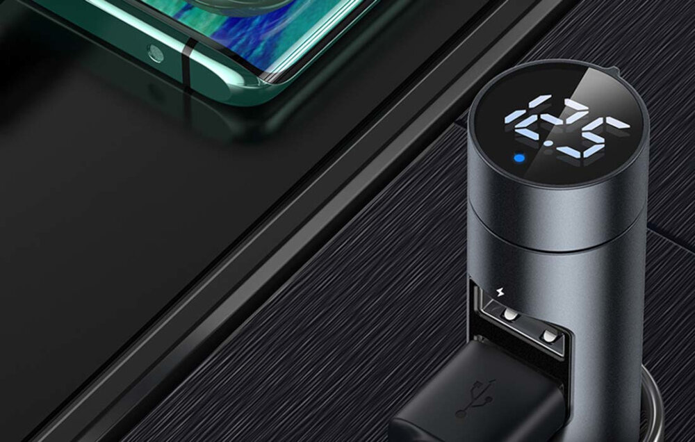 Transmiter FM BASEUS Column CCNLZ-0G czytelny wbudowany ekran