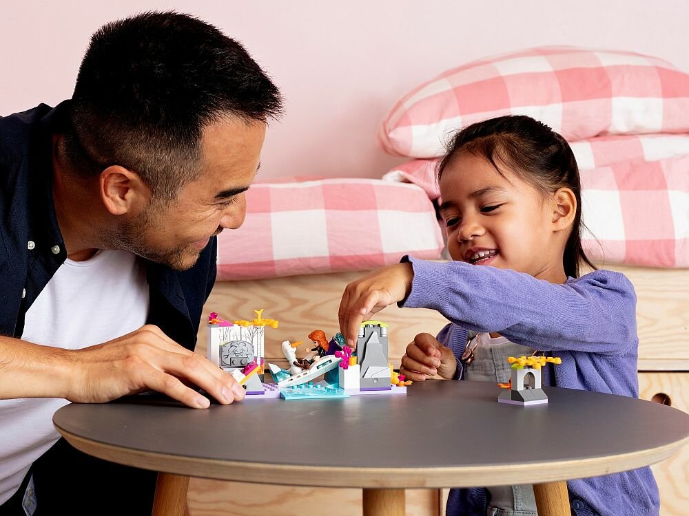 LEGO Frozen 2 Spływ kajakowy Anny 41165 - Klocki LEGO 