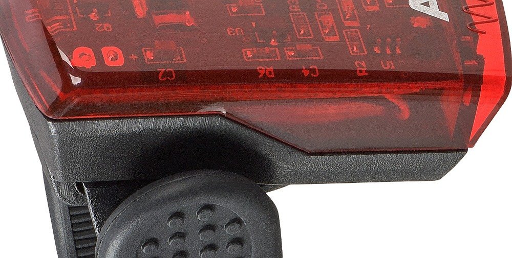 LAMPKA ROWEROWA TYŁ AXA Greenline USB parametry dane grubość wykonanie jakość