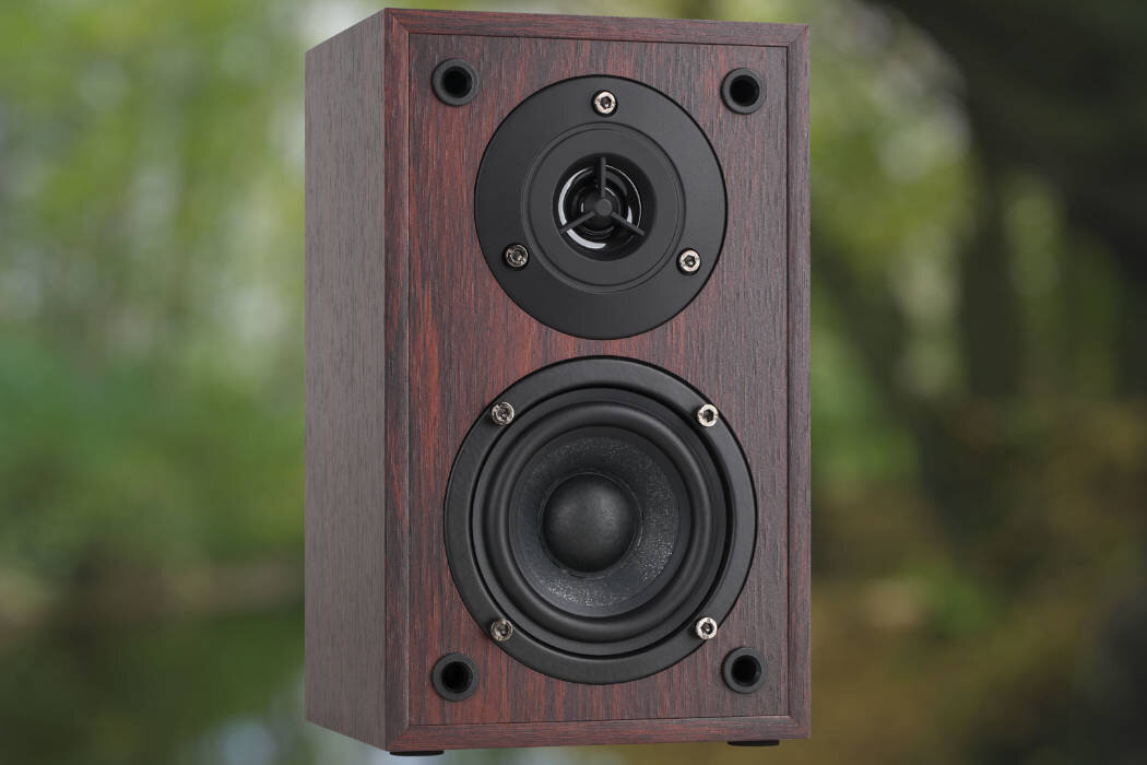 Kolumny głośnikowe KRUGER&MATZ Spirit 2.1 Brązowy (1 szt.) brzmienie połączenie subufer tony funkcjonalność
