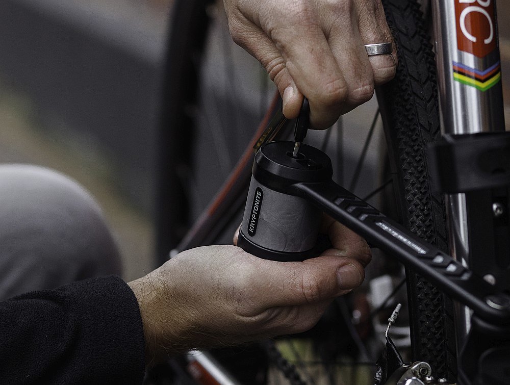 Zapięcie rowerowe KRYPTONITE Kryptoflex 1518 KC konserwacja wykonanie