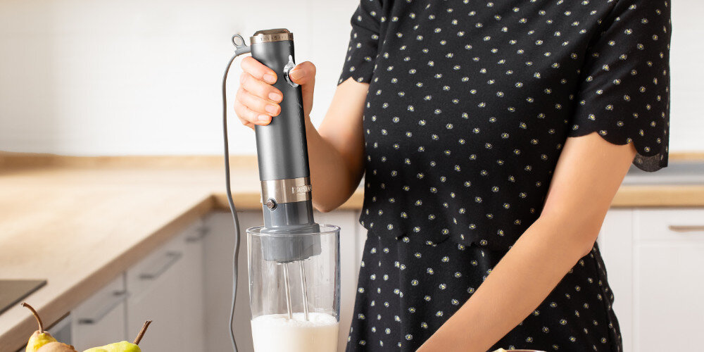 Blender SENCOR SHB 5608BK wygoda komfort użytkowanie korzystanie ergonomiczny uchwyt