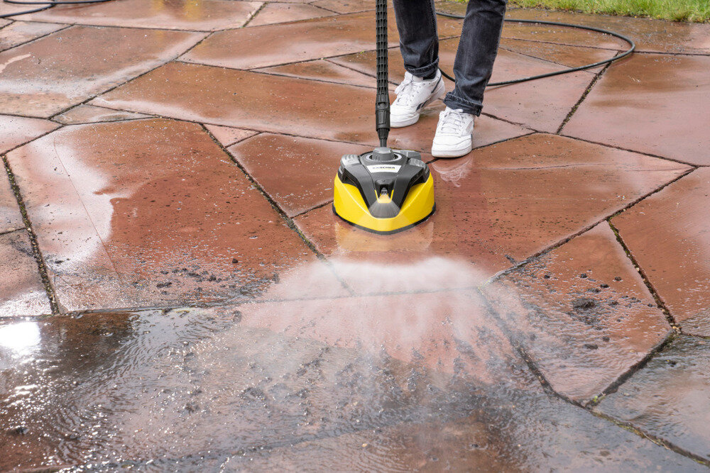 Szczotka KARCHER T-Racer T 7 Plus 2.644-074.0 dysza Power efektywne czyszczenie kątów krawędzi bez rozprysków zintegrowana dysza płucząca spłukać wzruszony brud łatwe i sprawne usuwanie