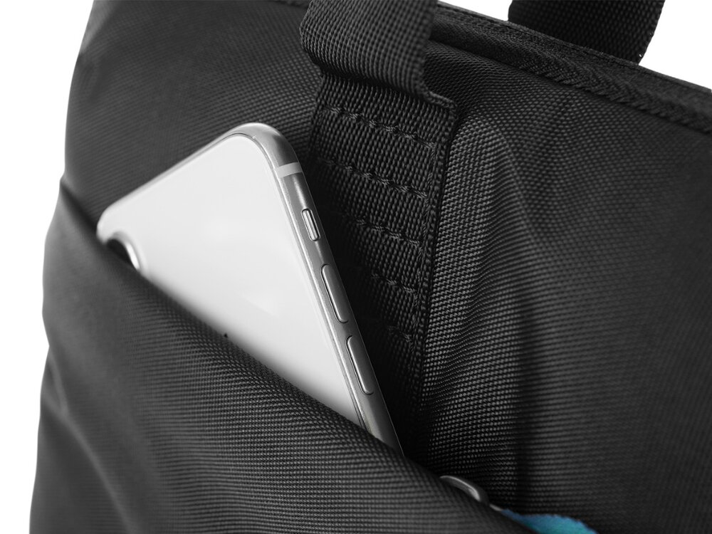 Torba na laptopa Tucano Smilza 100 procent PET z recyklingu regulowany pasek na ramię podwójne uchwyty