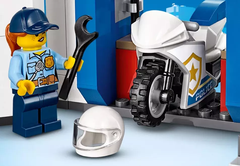 LEGO radiowóz policyjny