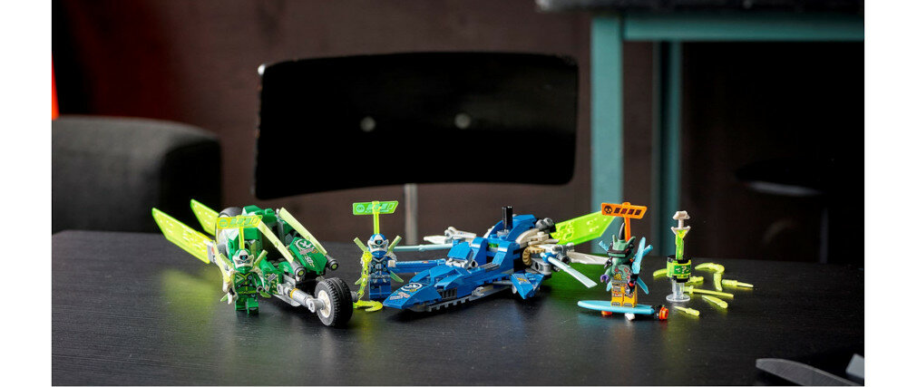 LEGO Ninjago Wyścigówki Jaya i Lloyda 71709 kreaatywna i bezpieczna rozrywka