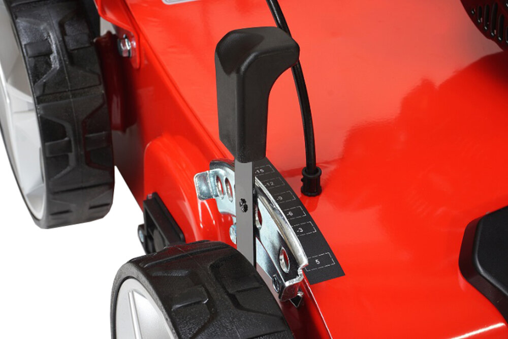 WERTYKULATOR SPALINOWY HORTMASZ HWS 240 B BRIGGS&STRATTON CR750 centralna regulacja głębokości pracy zakres +5 do -15 mm