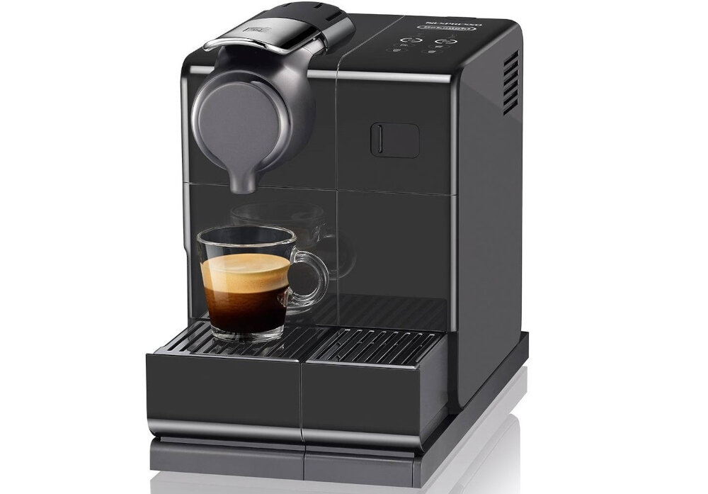 Ekspres DELONGHI Lattissima Touch EN560.B funkcja spieniania mleka