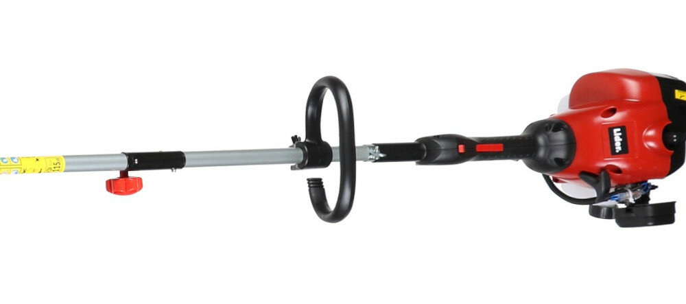 Kosa spalinowa LIDER SWS24 antywibracyjny uchwyt pewnie leży w dłoniach operatora bezpieczeństwo użytkowania ergonomiczny kształt manetki poziom hałasu 114 dB