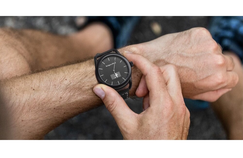 Smartwatch KRUGER MATZ Hybrid Srebrny Idealny do biegania czujniki parametry