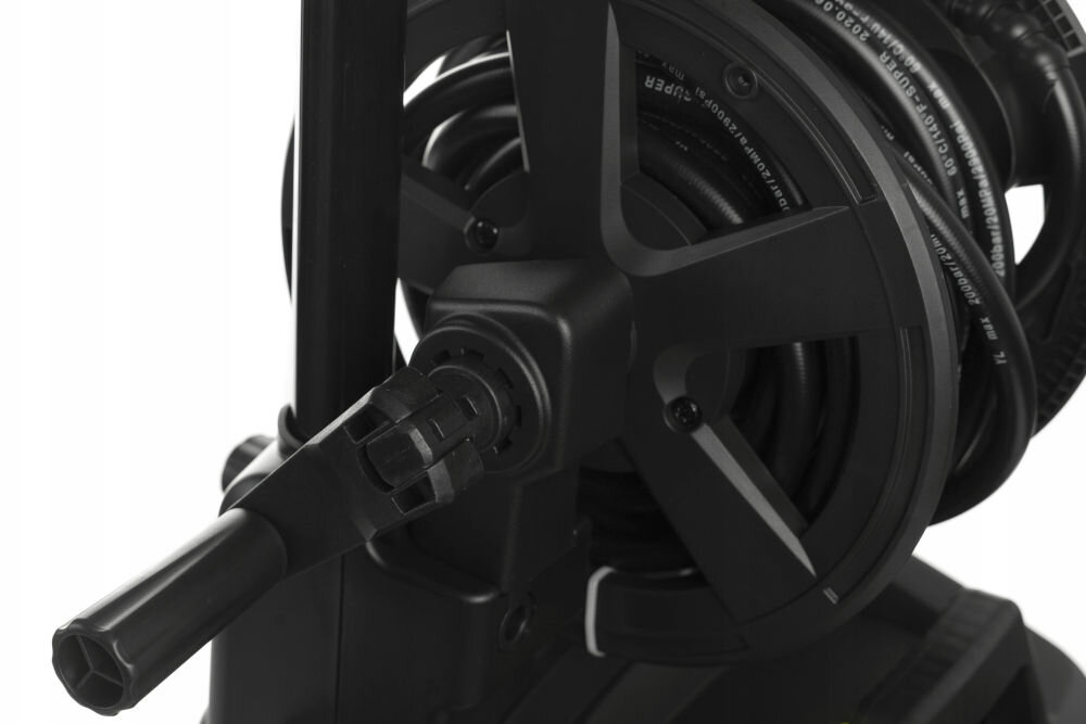 Myjka ciśnieniowa DEWALT DXPW002ME niewielka pionowa konstrukcja uchwyt kolka ulatwiaja transport srednica 18,5 cm