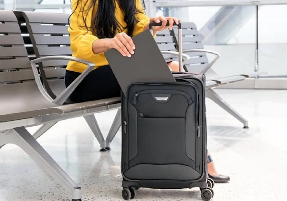 Walizka TARGUS CUCT04R 54 cm Wielokolorowy zabawa podróż dziecko dorosły materiały wytrzymałość wnętrze