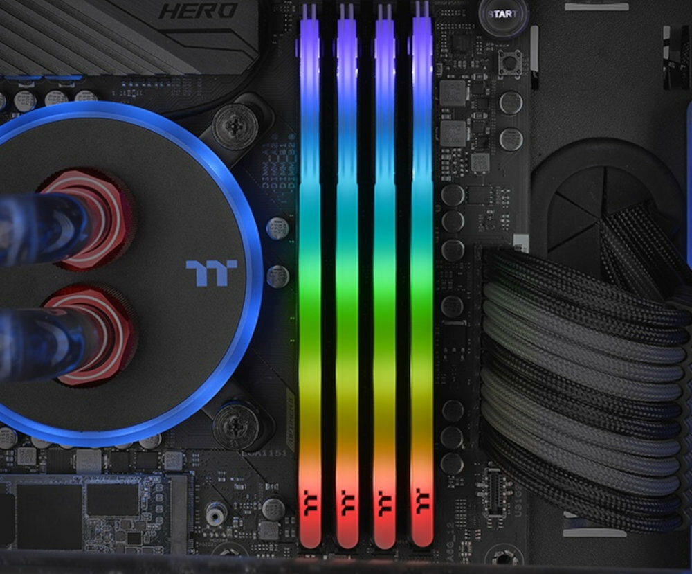 THERMALTAKE-TOUGHRAM-16GB-3200MHz-2