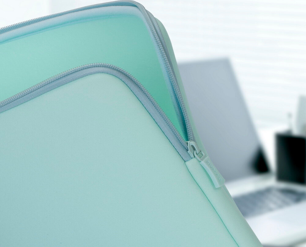 Etui na laptopa RIVACASE Antishock