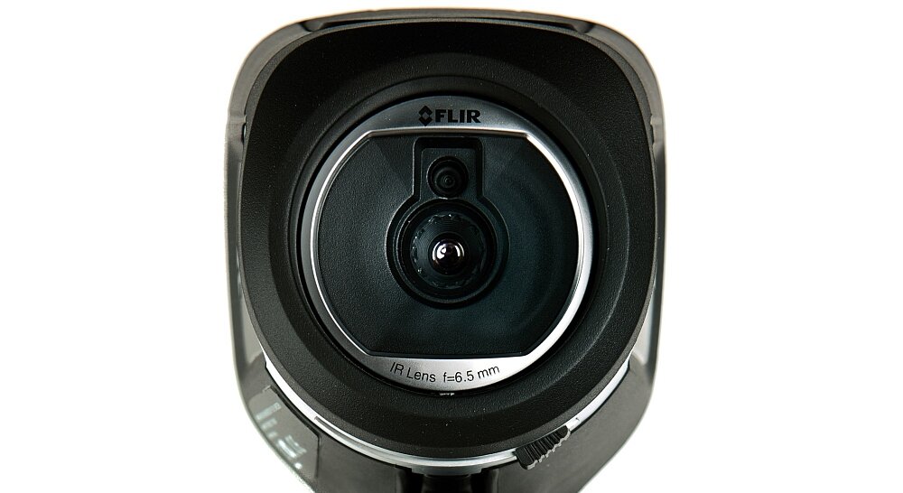 Kamera termowizyjna FLIR E6-XT ekran pomiar dokładność bateria obudowa