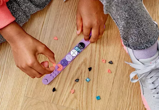 LEGO LEGO Dots Bransoletka z tęczą 41900