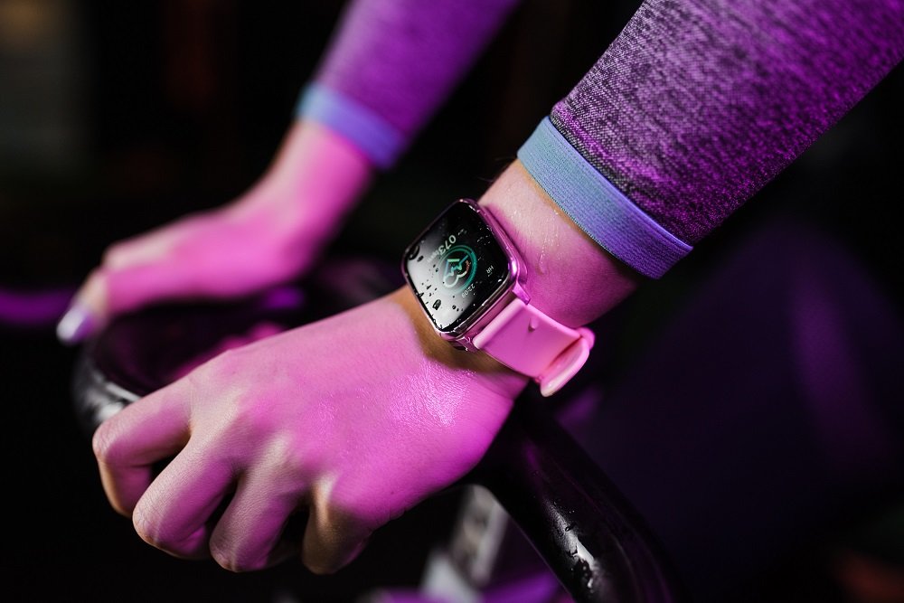 Smartwatch GARETT Women Ada monitor snu monitor aktywności trening