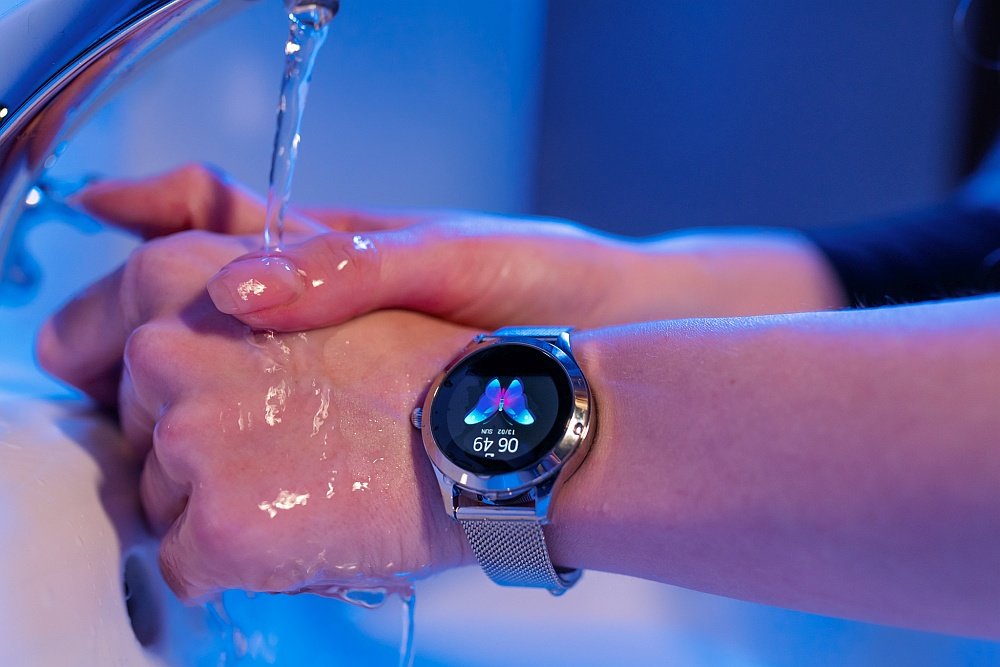 Smartwatch GARETT Women Naomi ekran wyświetlacz wodoodporność obudowa szczelność certyfikat ip68 pływanie