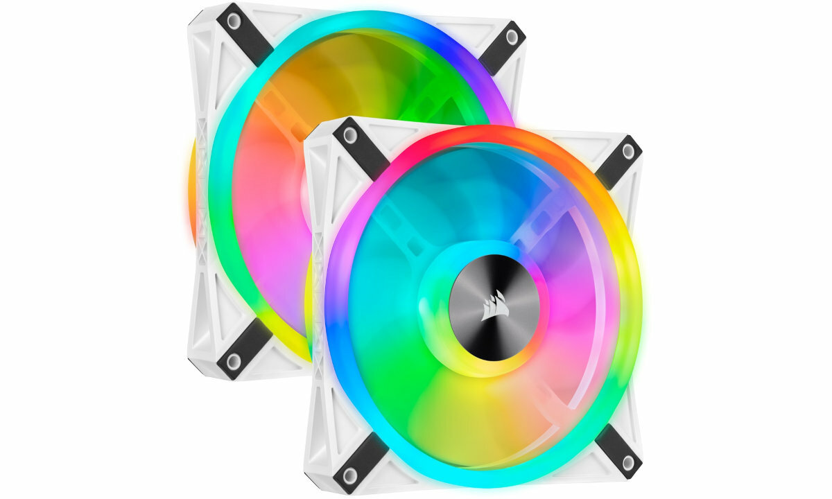 Wentylator-iCUE-QL140-RGB dwa podswietlone
