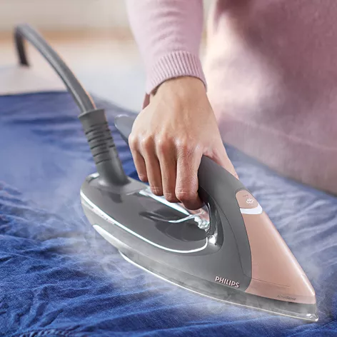 Wygładza najtrudniejsze zagniecenia