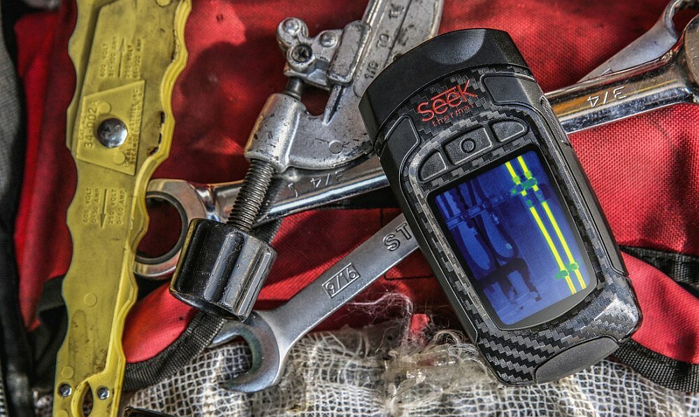 Kamera termowizyjna SEEK THERMAL Reveal Pro ekran pomiar dokładność bateria obudowa
