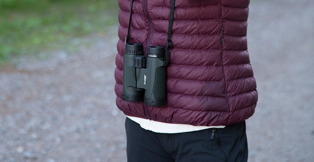 Lornetka FOCUS Outdoor 8x42 optyka waga konstrukcja ogniskowa zoom przybliżenie dioptria muszle oczne obiektywy soczewki pryzmat powłoka gwint okulary obserwacja przyroda sport powiększenie