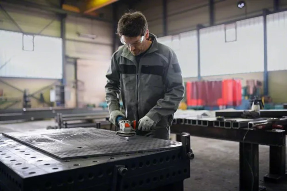 Szlifierka kątowa BOSCH GWX 9-125 S PROFESSIONAL swiadomy rozruch urzadzenia