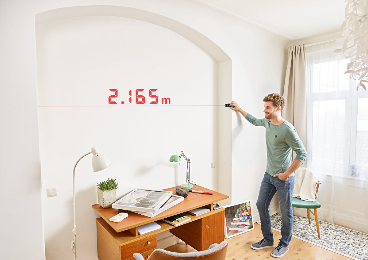 BOSCH dalmierz laserowy precyzyjne łatwe pomiary technologia dokładność przycisk mierzenie odległość pomieszczenia powierzchnia obliczanie malowanie tapetowanie wyposażanie wnętrza