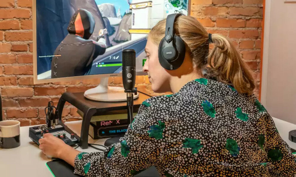 Słuchawki nauszne AKG K361-BT Czarny obsługa mikrofon
