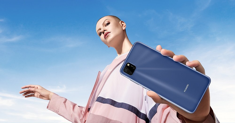 Smartfon HUAWEI Y5P design kolor obudowa materiał