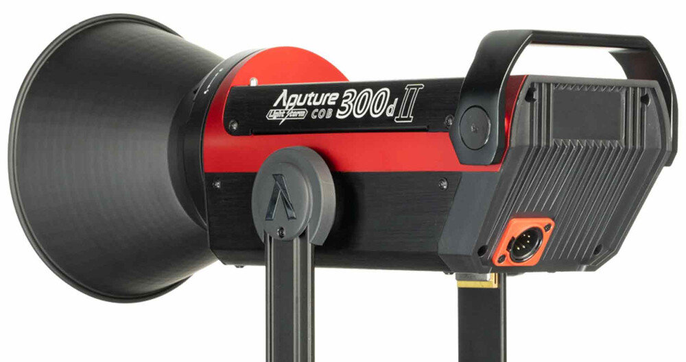 Lampa LED APUTURE LS C300D II doskonała jakość, ogromna siła