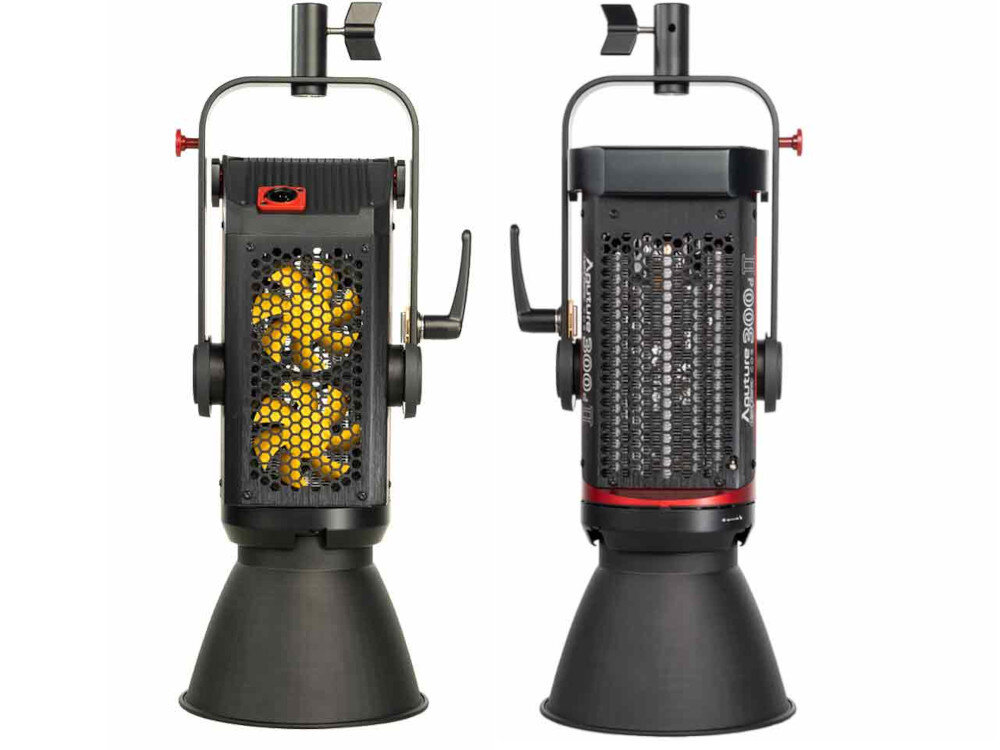 Lampa LED APUTURE LS C300D II czynny, cichy mechanizm chłodzenia