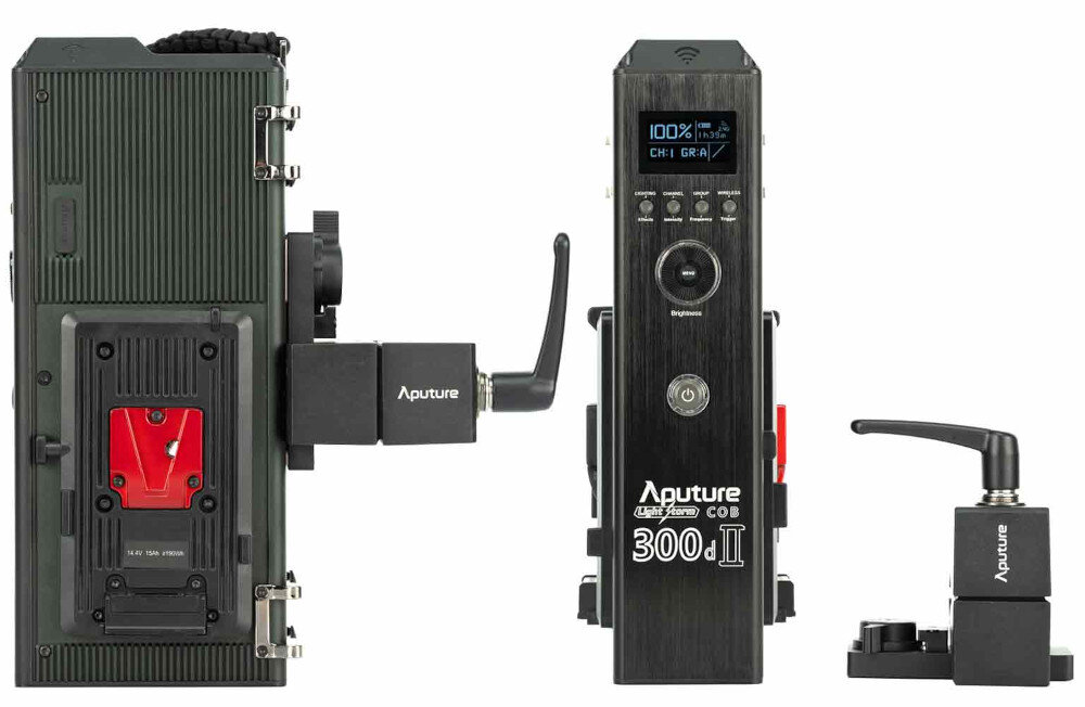 Lampa LED APUTURE LS C300D II Kontroler, panelu sterującego, dołączonego pilota, aplikacją Sidus Link, funkcji urządzenia,