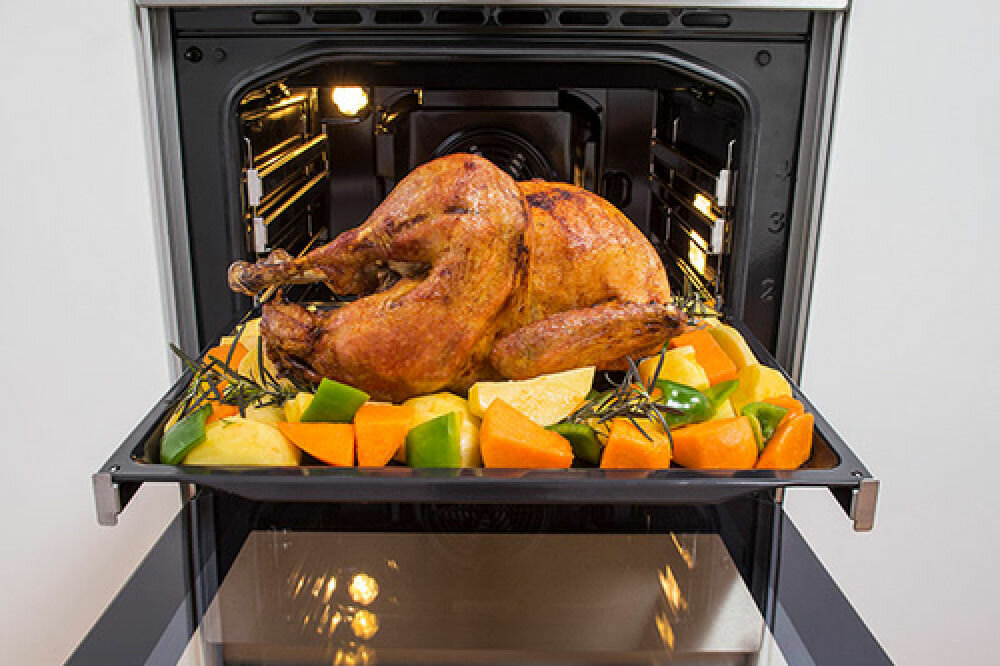 Kuchnia GORENJE K5352WF - BigSpace, duża pojemność piekarnika