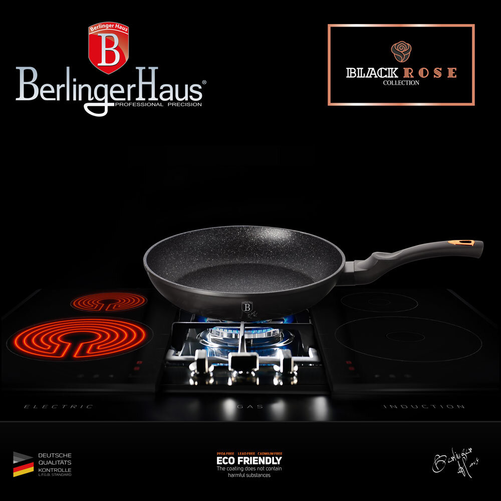 Patelnia z powłoką granitową umieszczona na kuchence, z widocznymi napisami: \'BerlingerHaus\', \'BLACK ROSE COLLECTION\', \'ECO FRIENDLY The coating does not contain harmful substances\', oraz logo Berlinger Haus.
