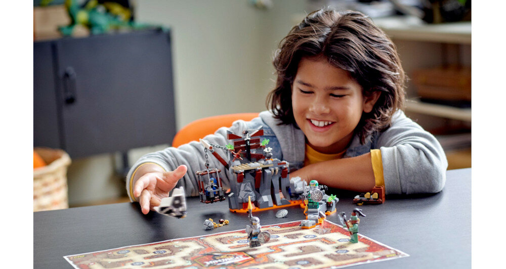 LEGO Ninjago Podróż do Lochów Czaszki 71717 zabawa serial