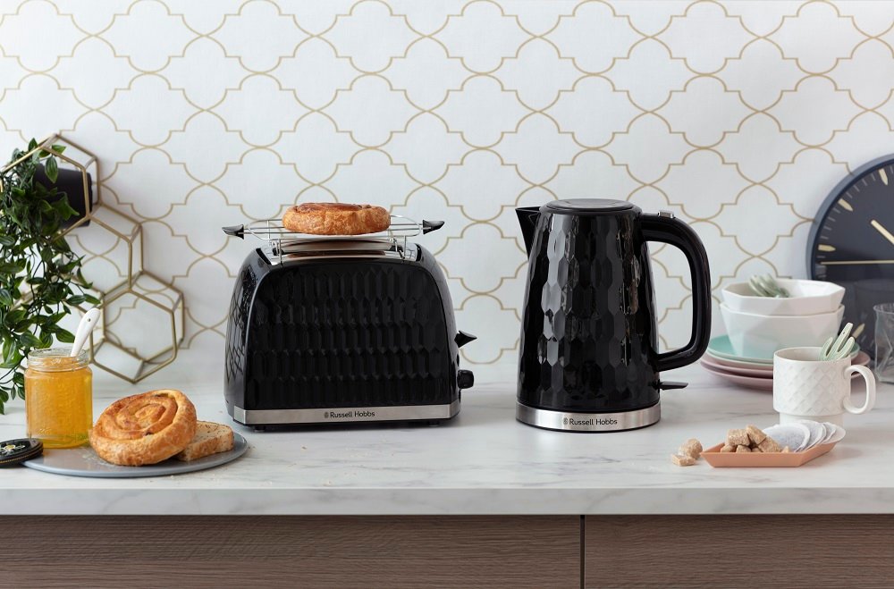 Toster-RUSSELL-HOBBS-26061-56 wygląd ogólny