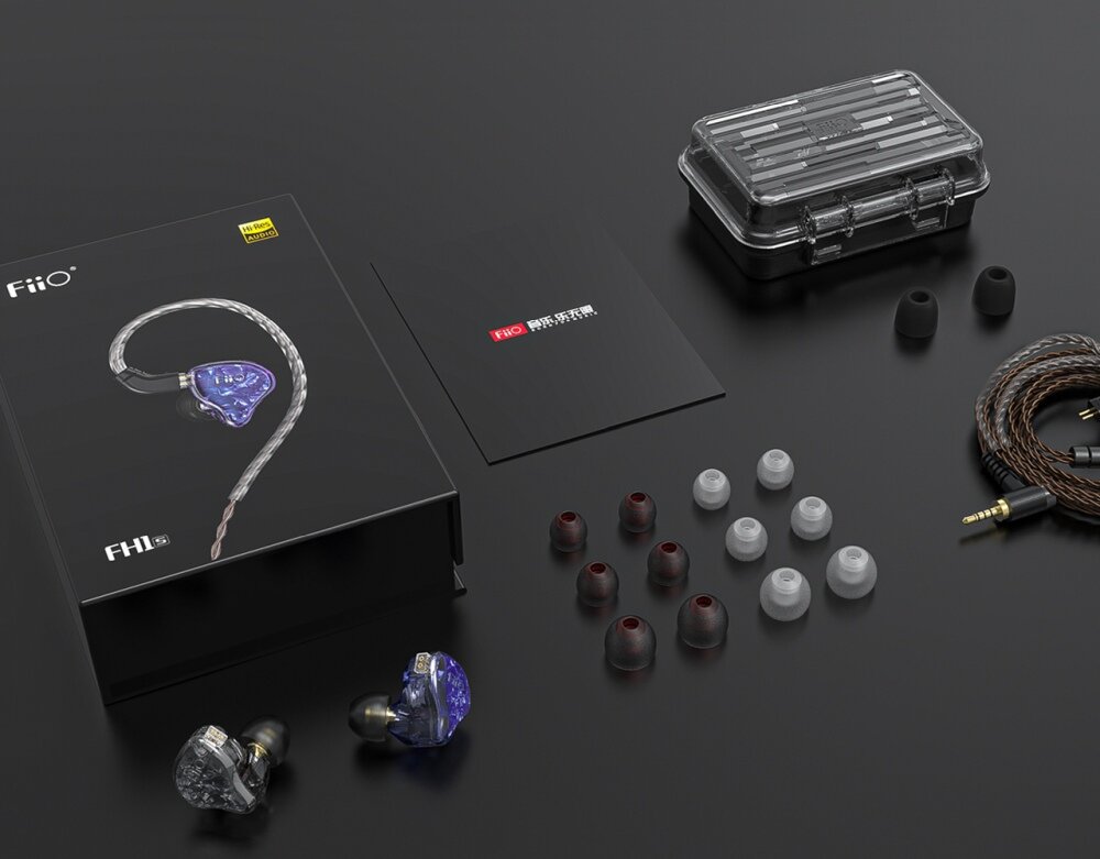 Słuchawki dokanałowe FIIO FH1S Czarny sterowniki przetworniki technologia liquid końcówki silikonowe piankowe kabel wtyczka MMCX czułość poziom zniekształcenia design konstrukcja 