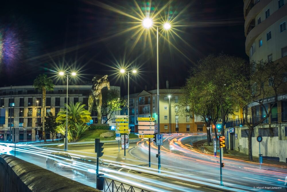 Obiektyw SAMYANG 45 mm f-1.8 Sony FE ogniskowa przysłona ostrość pierścienie optyka soczewki powłoki montaż bagnet światło jasność zoom filtry waga silnik stabilizacja