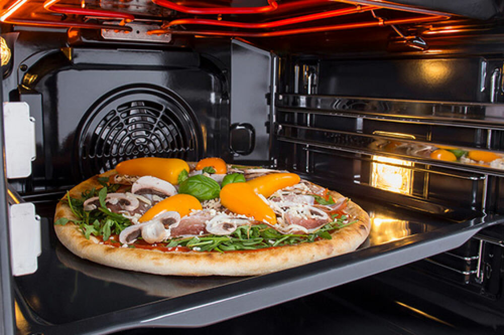 Kuchnia GORENJE MEK514B - Pieczenie w 300°C