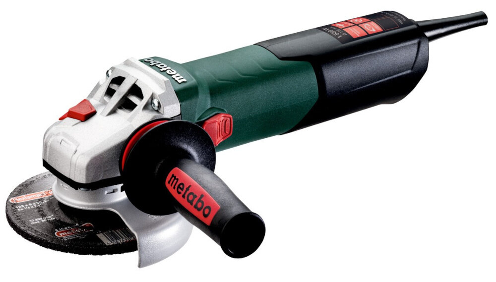 Szlifierka kątowa METABO WEV 15-125 Quick 600468000 szlifierka na białym tle widoczna od przodu pod skosem magazyn do szlifowania cięcia wygładzania twardych materiałów regulacja obrotów wysoka moc szereg zabezpieczeń technicznych precyzja bezpieczeństwo wydajność