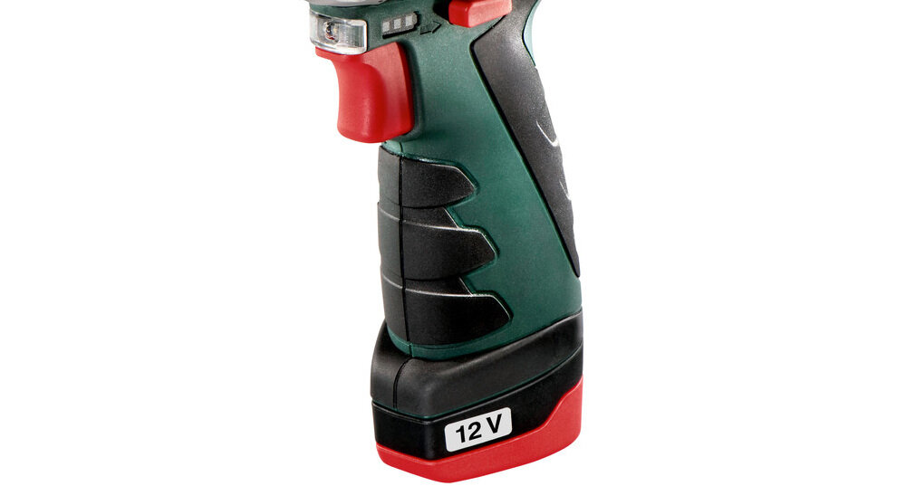 Wiertarko-wkrętarka akumulatorowa METABO PowerMaxx PowerMaxx BS Basic (600080500) solidny uchwyt kompaktowa ergonomiczna konstrukcja do ciężkich prac remontowych w warunkach domowych rękojeść powleczona antypoślizgowym materiałem zaczep do paska pojemnik na końcówki wkrętakowe