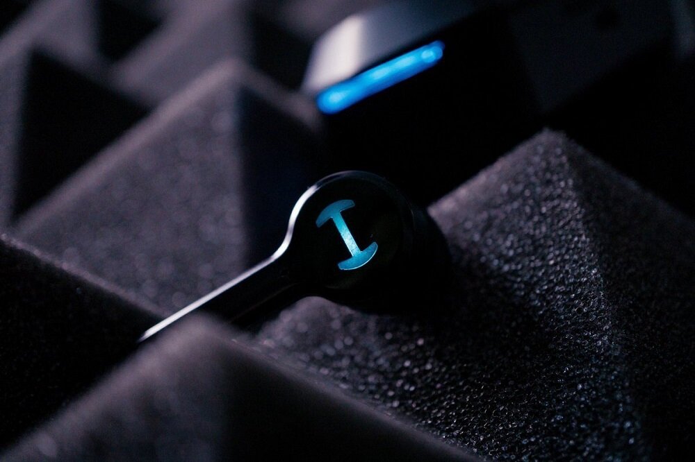 Słuchawki EDIFIER GM6 - bezprzewodowy sprzęt lekkość atrakcyjny design etui ładujące