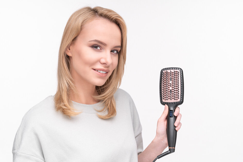 SZCZOTKA PROSTUJĄCA GÖTZE & JENSEN DHSC900 wyglad front bok